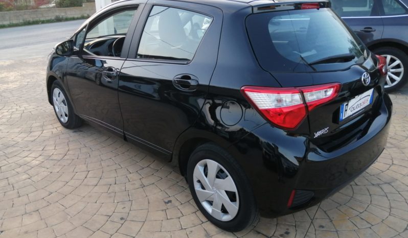 TOYOTA Yaris 1.0benzina 70cv Cool pieno