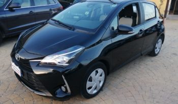 TOYOTA Yaris 1.0benzina 70cv Cool pieno